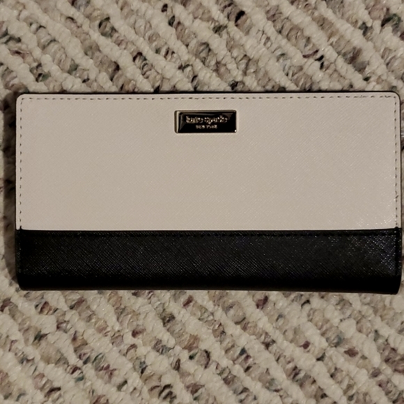 Kate Spade 'Hadlee' Leather Satchel & wallet - Picture 3 of 8